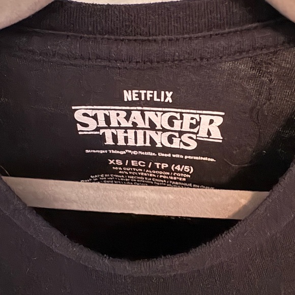 Stranger Things T-shirt - Picture 3 of 5